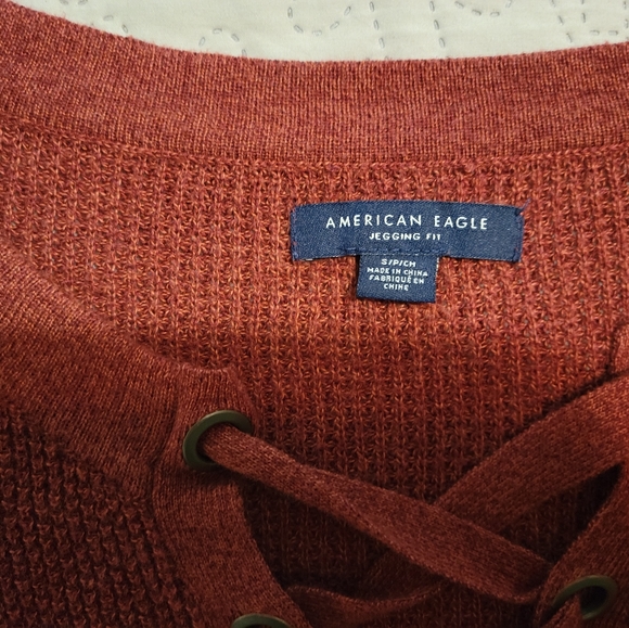 American Eagle Henley - Picture 2 of 2